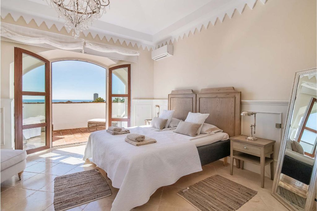 Photo of Bedroom in Elviria