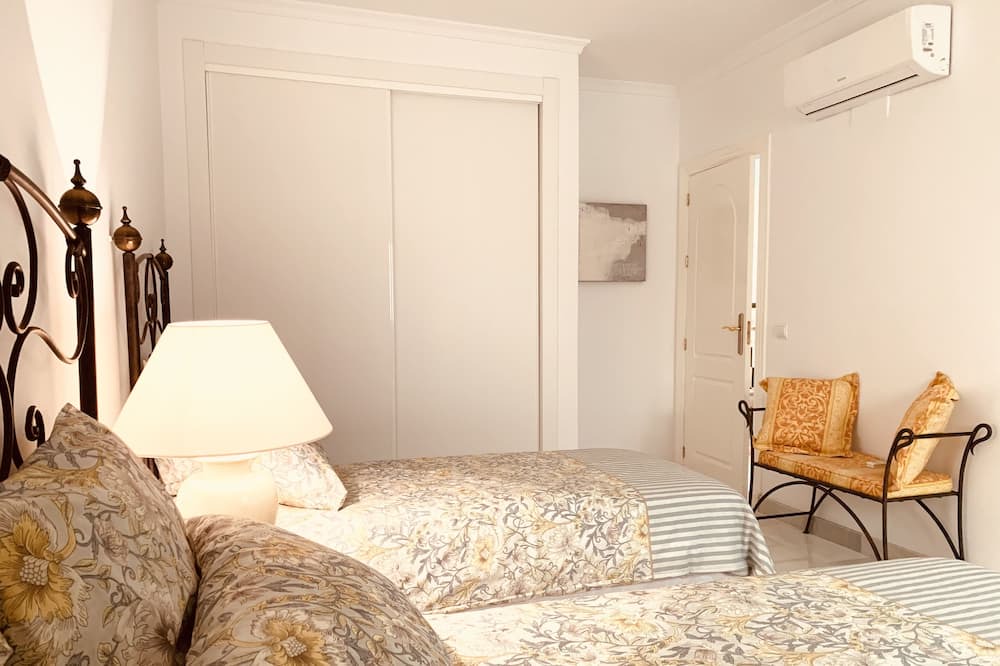 Photo of Bedroom in Nikki Beach