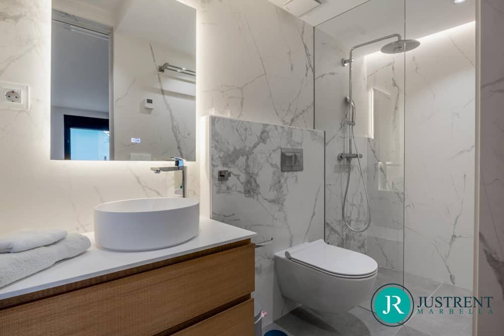 Photo of Bathroom in Nueva Andalucia