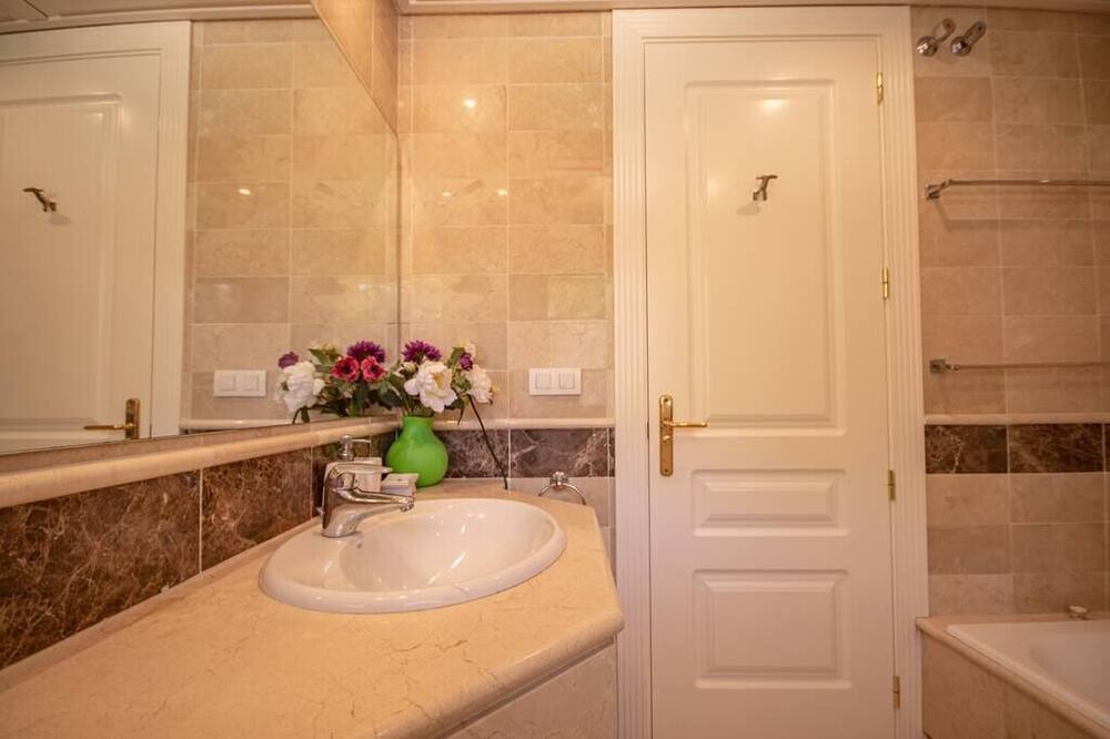 Photo of Bathroom in Marbella