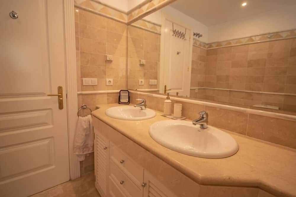 Photo of Bathroom in Marbella