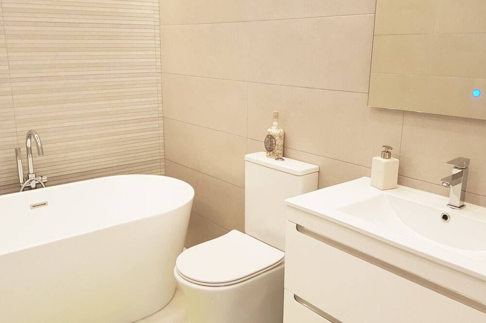 Photo of Bathroom in Cabopino