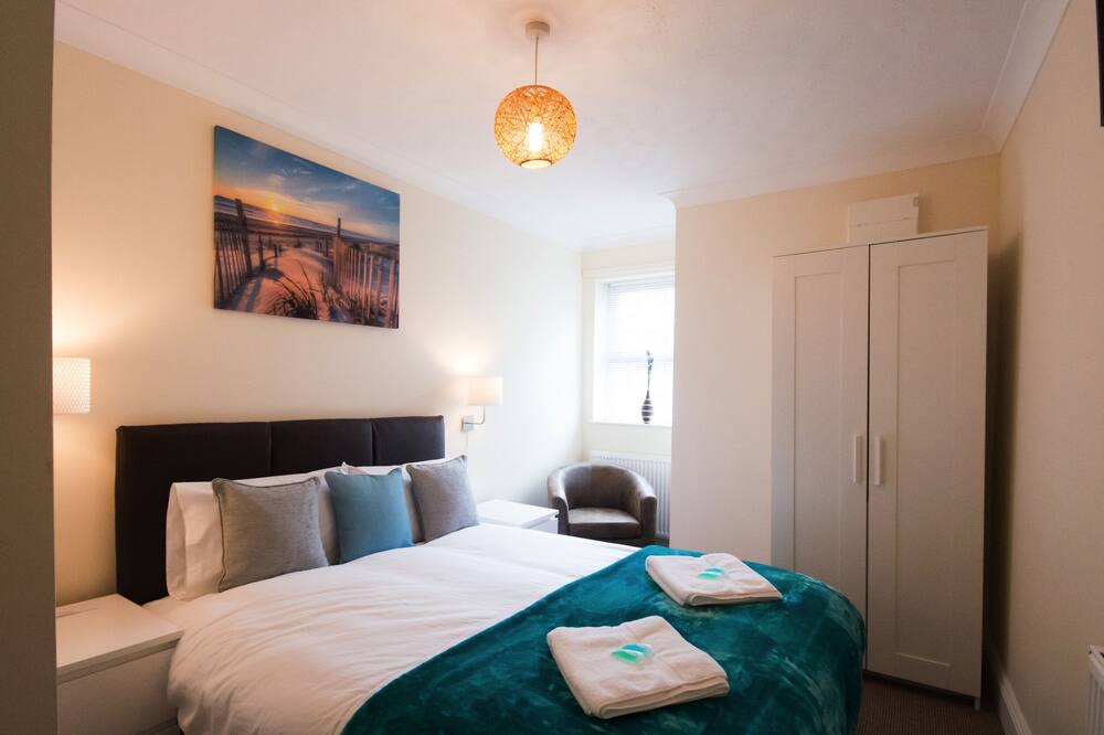 Photo of Bedroom in Scarborough