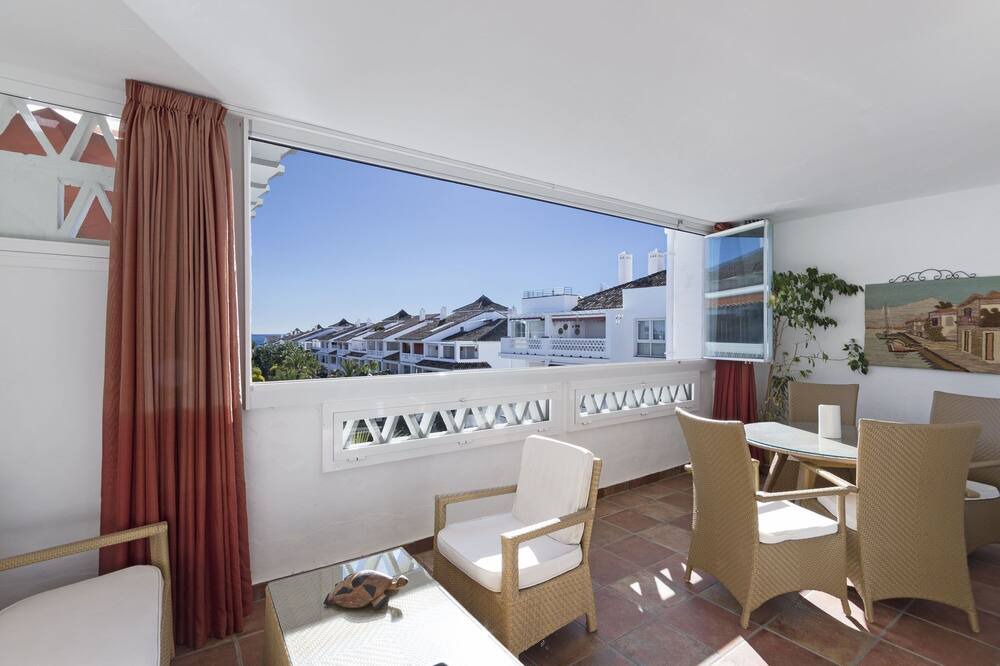 Photo of Patio Balcony in Golden Mile