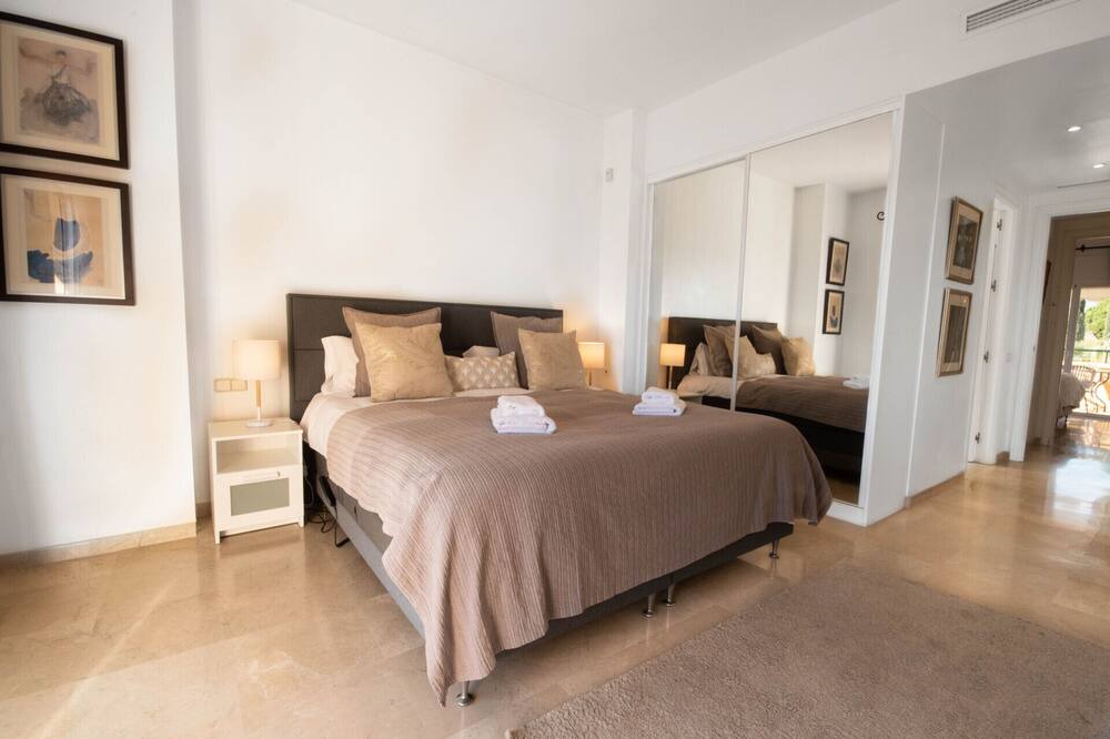 Photo of Bedroom in Elviria