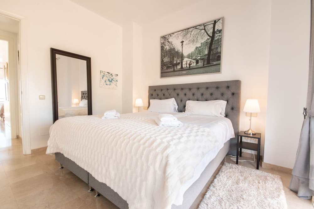 Photo of Bedroom in Elviria