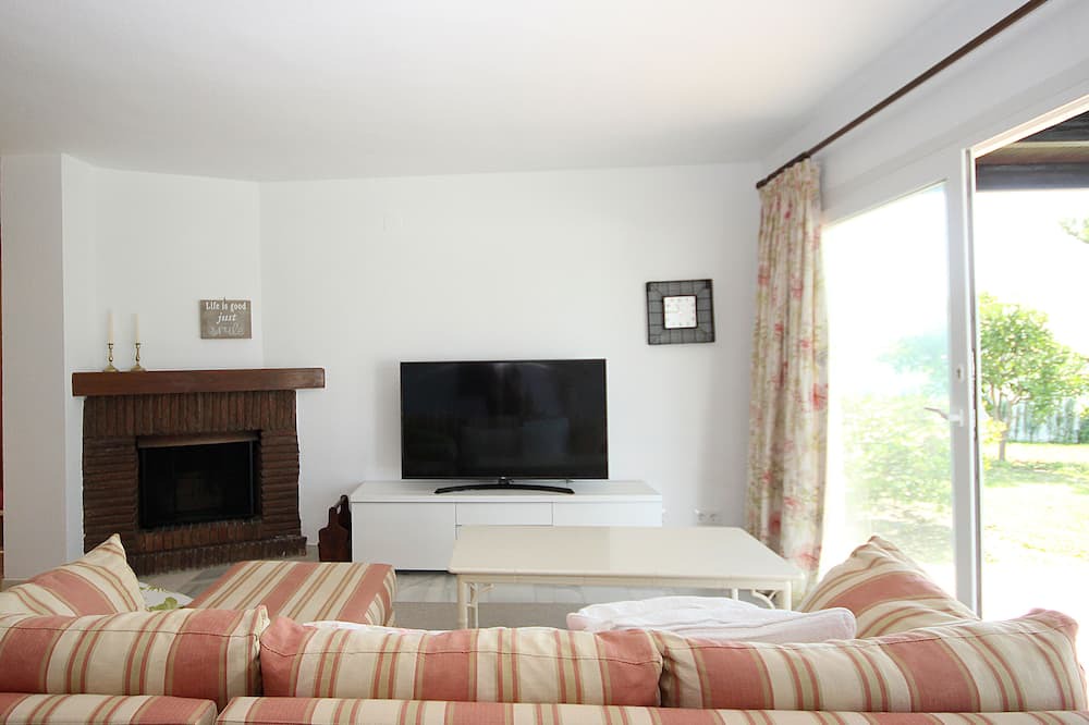 Photo of Livingroom in Elviria
