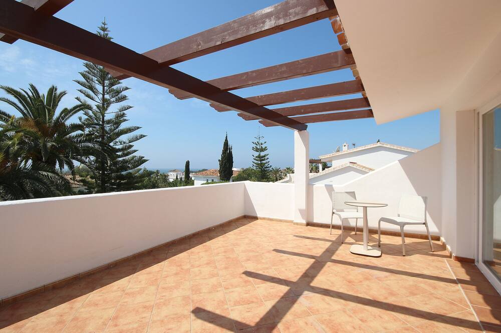 Photo of Patio Balcony in Elviria