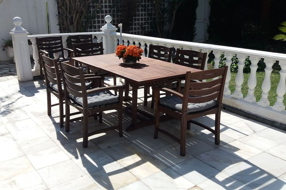 Photo of Patio Balcony in Urbanizacion Marbessa