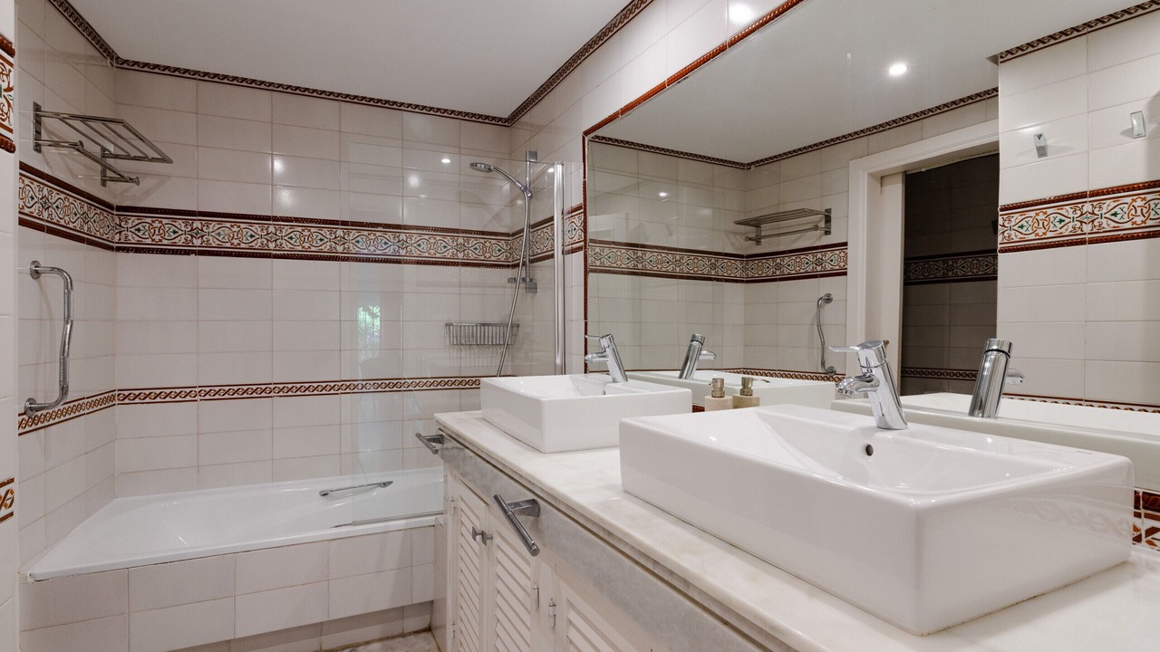 Photo of Bathroom in Nikki Beach