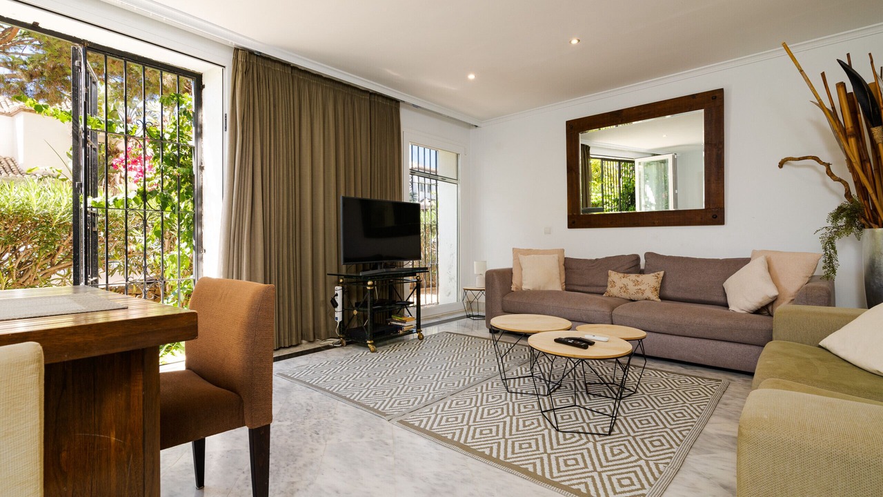 Photo of Livingroom in Nikki Beach