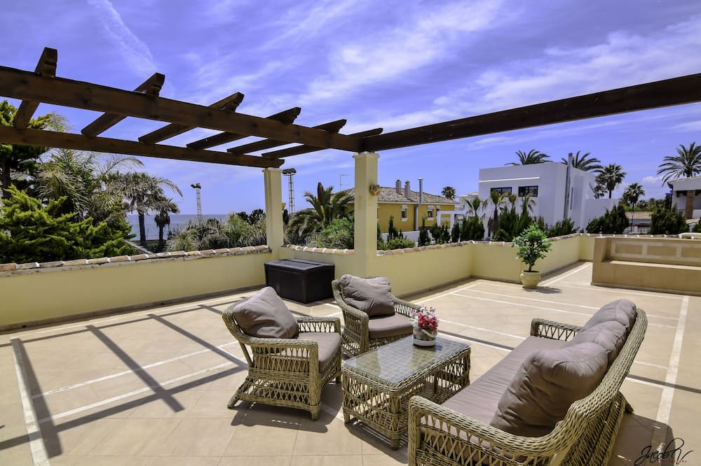 Photo of Patio Balcony in Urbanizacion Marbessa