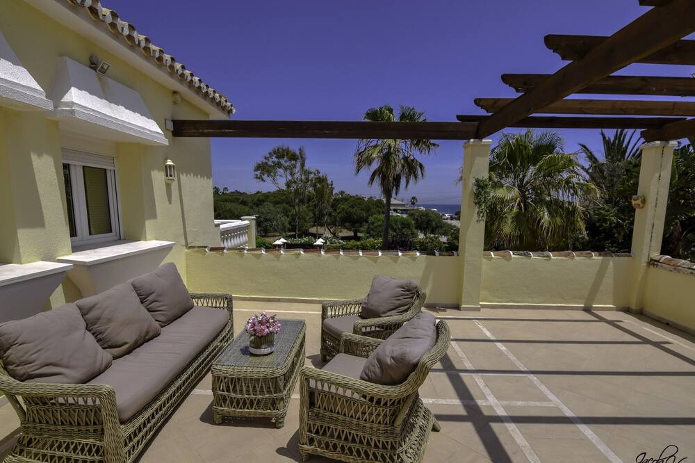 Photo of Patio Balcony in Urbanizacion Marbessa