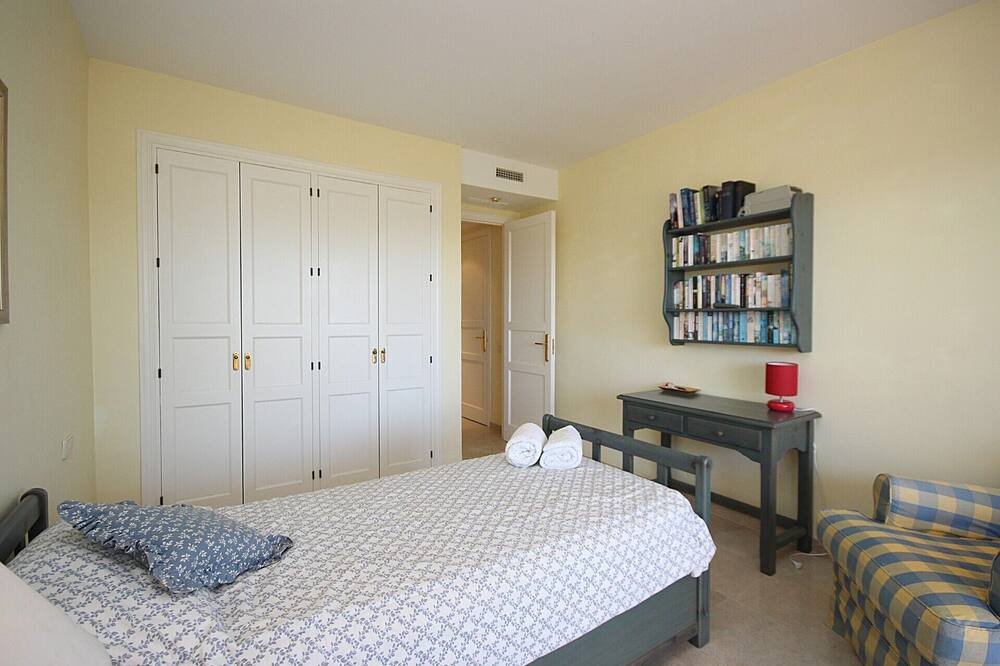 Photo of Bedroom in Elviria
