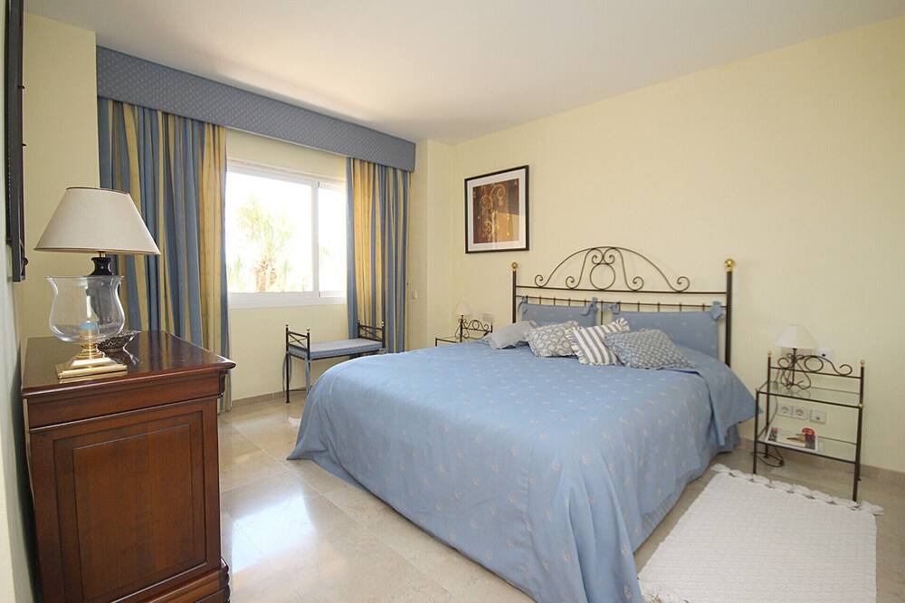 Photo of Bedroom in Elviria