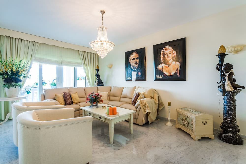 Photo of Livingroom in Puerto Banus