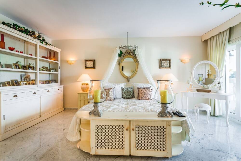 Photo of Bedroom in Puerto Banus