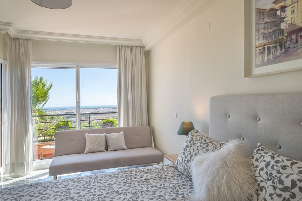 Photo of Bedroom in Nueva Andalucia