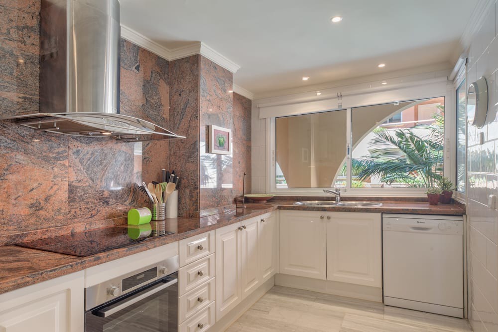 Photo of Kitchen in Nueva Andalucia