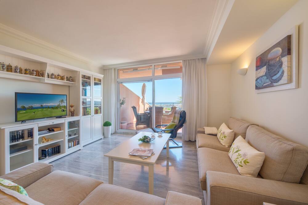 Photo of Livingroom in Nueva Andalucia
