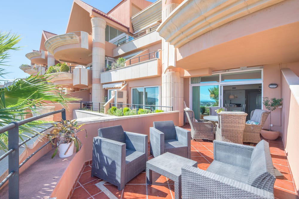 Photo of Patio Balcony in Nueva Andalucia