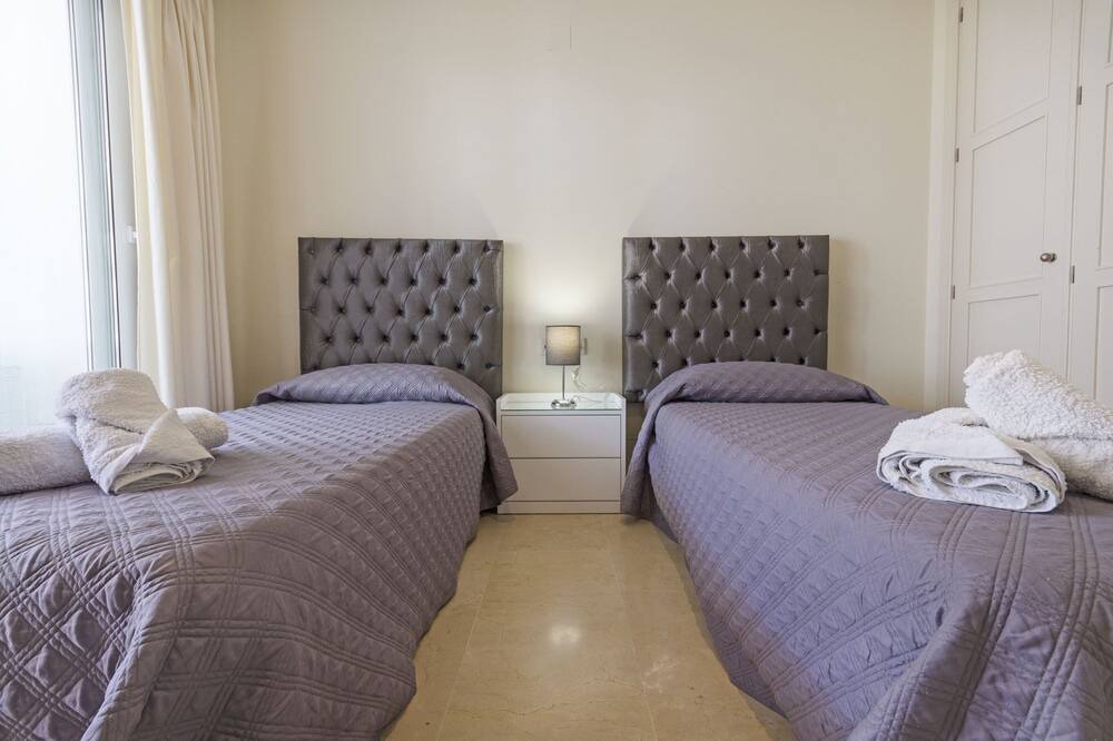 Photo of Bedroom in Golden Mile