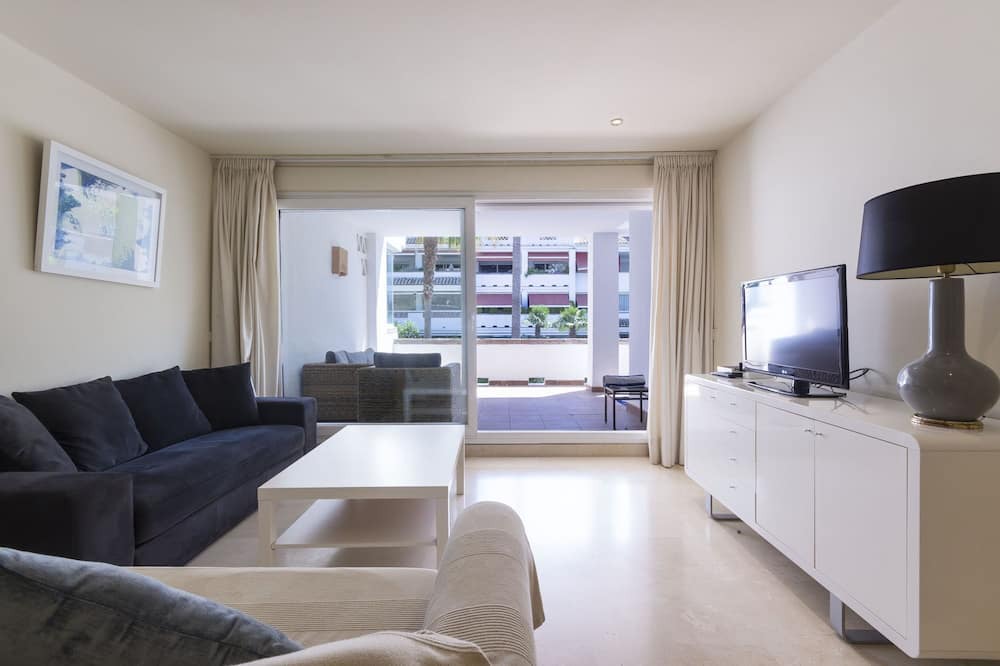 Photo of Livingroom in Golden Mile