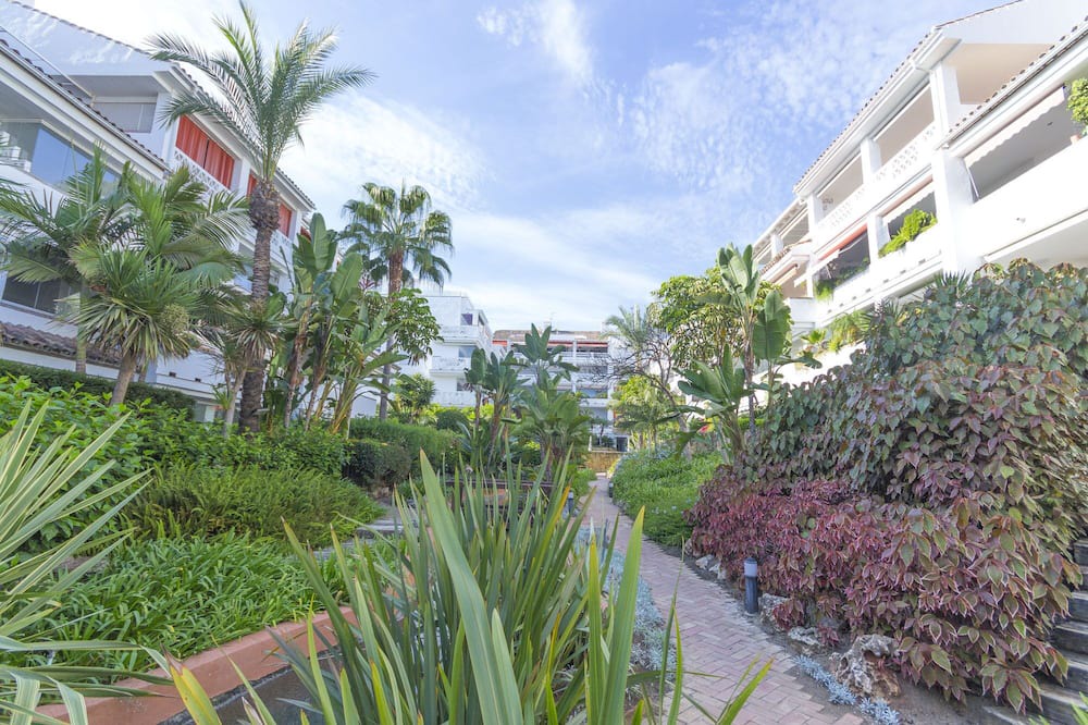 Photo of Outdoor in Golden Mile