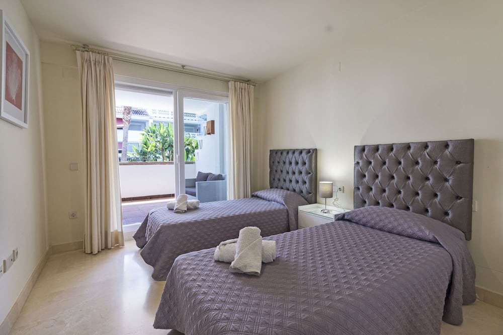 Photo of Bedroom in Golden Mile