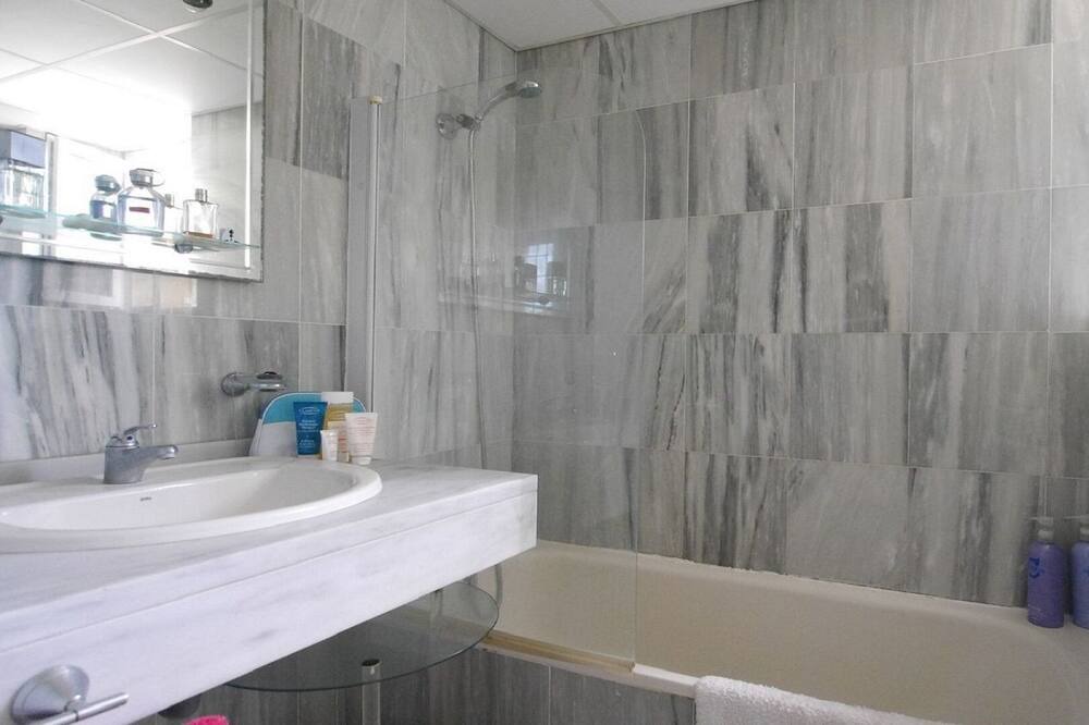 Photo of Bathroom in Cabopino