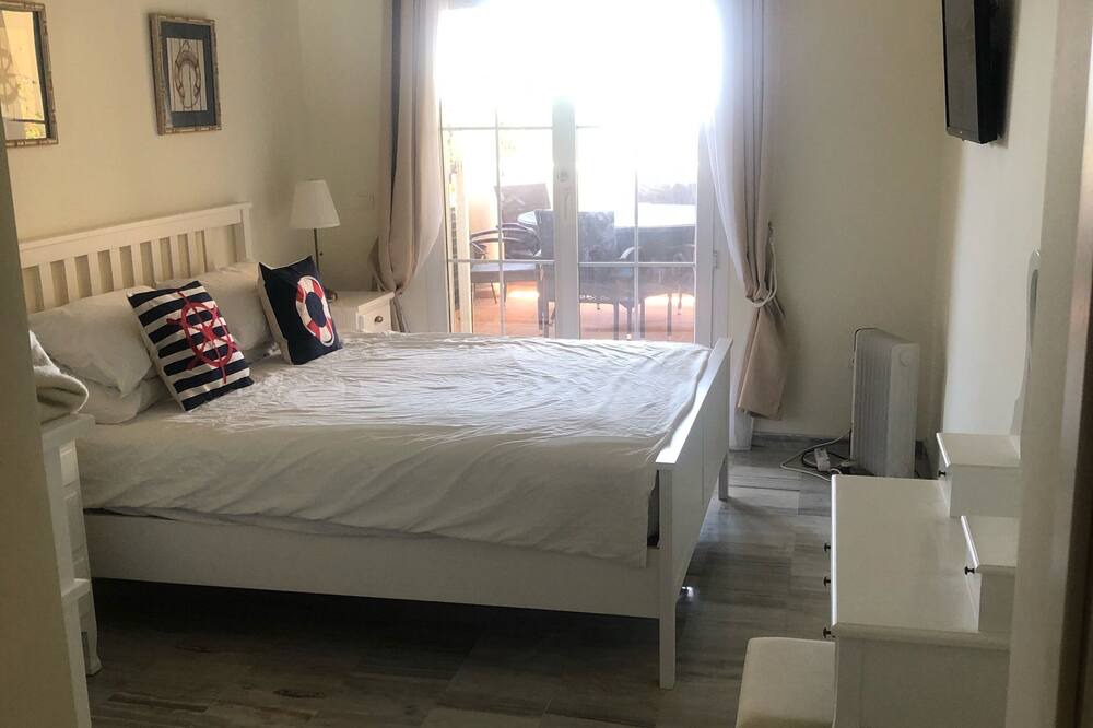 Photo of Bedroom in Cabopino