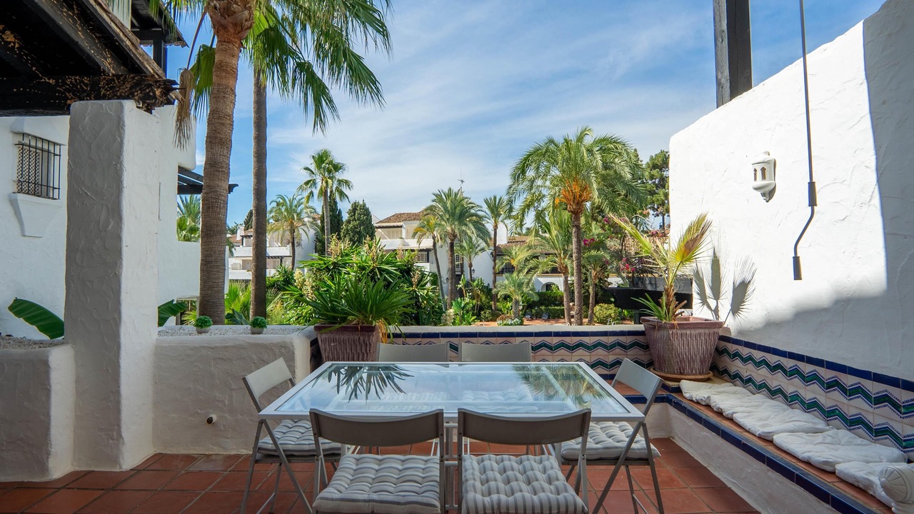 Photo of Outdoor in Golden Mile