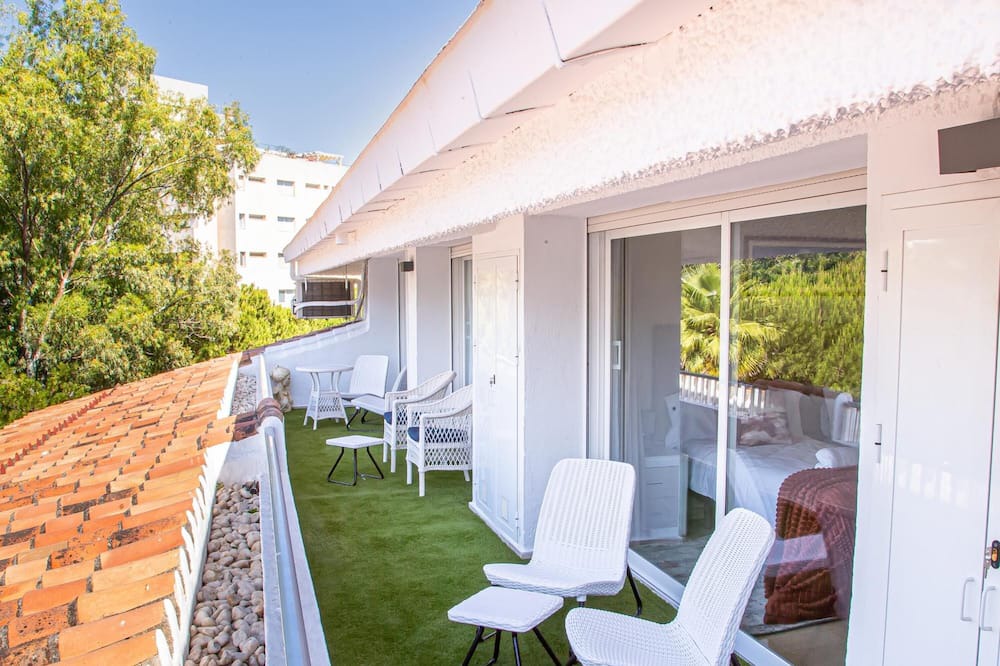 Photo of Patio Balcony in Golden Mile