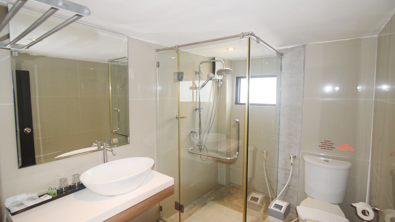 Photo of Bathroom in Khlong Sam Prawet