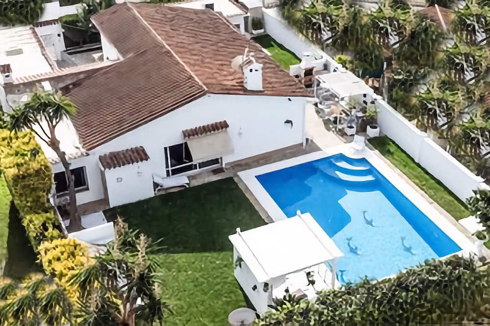 Photo of Outdoor in Urbanizacion Costabella