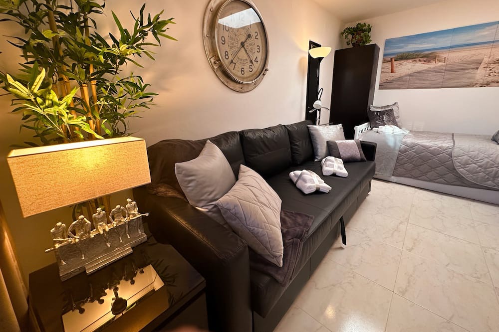 Photo of Livingroom in Urbanizacion Costabella