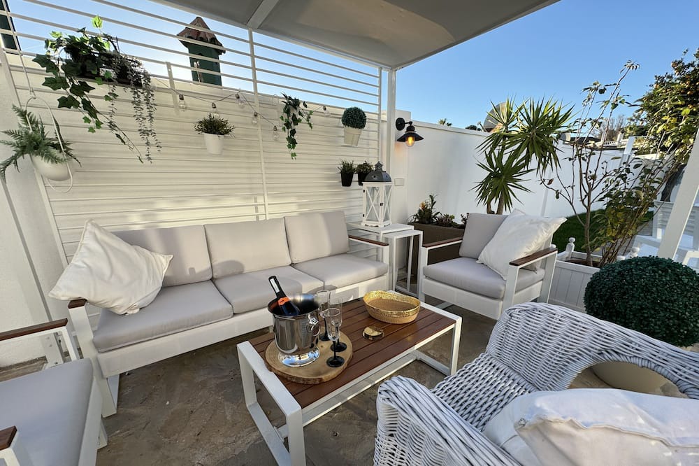 Photo of Outdoor in Urbanizacion Costabella
