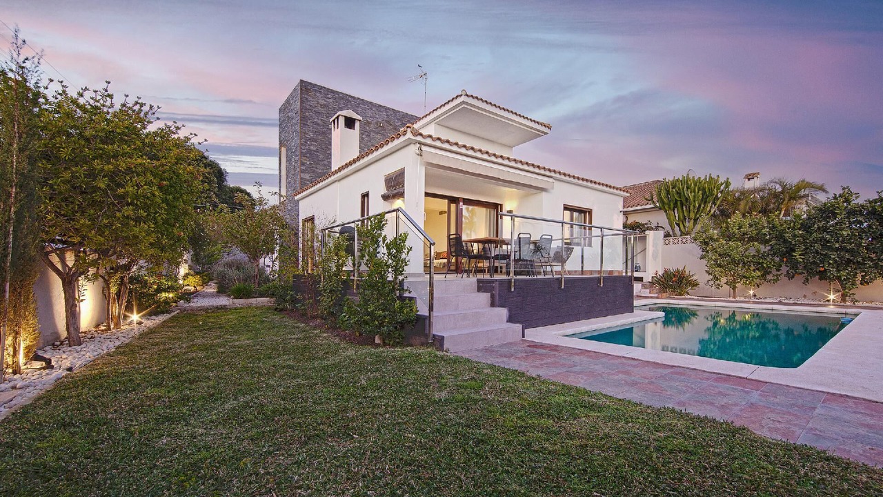Photo of Outdoor in Urbanizacion Costabella