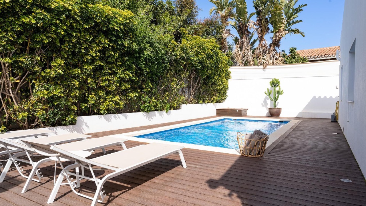 Photo of Outdoor in Urbanizacion Costabella