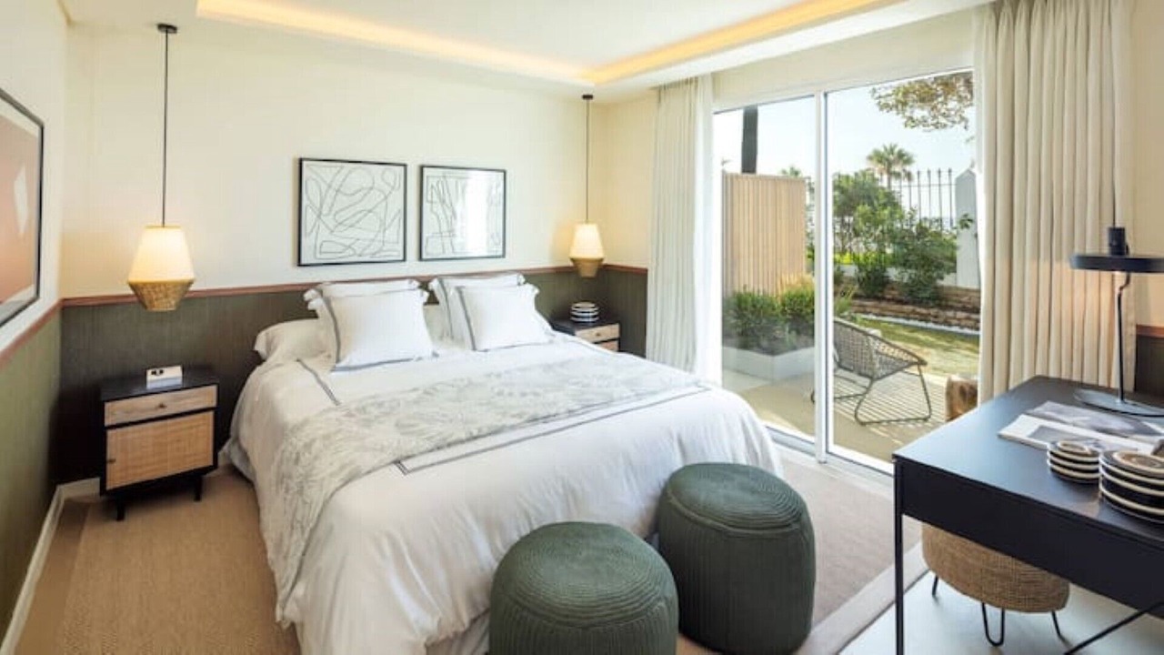 Photo of Bedroom in Golden Mile