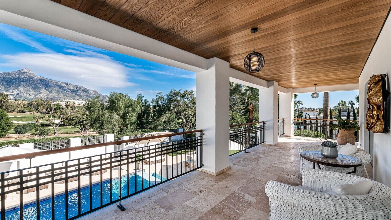 Photo of Patio Balcony in Nueva Andalucia