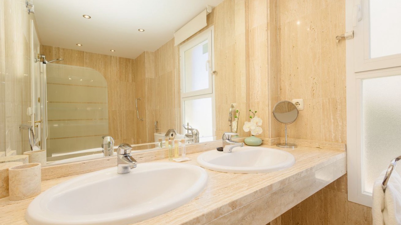 Photo of Bathroom in Elviria