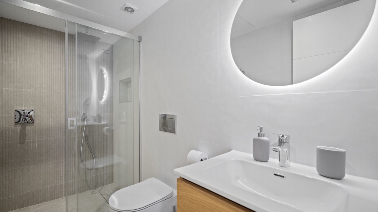 Photo of Bathroom in Golden Mile