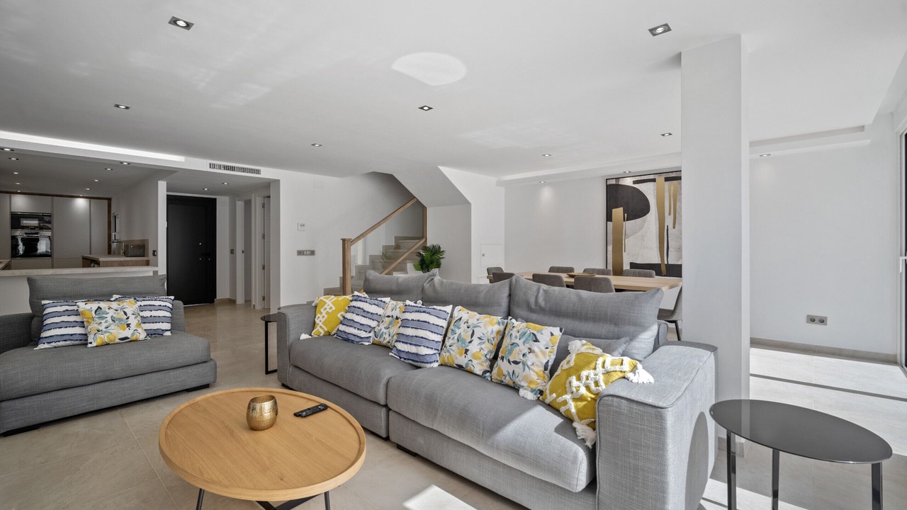 Photo of Livingroom in Golden Mile