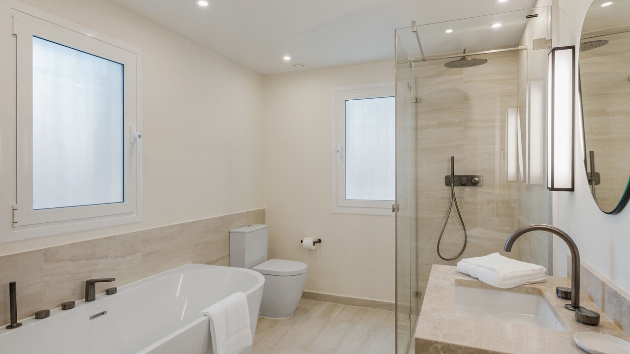 Photo of Bathroom in Urbanizacion Hacienda las Chapas