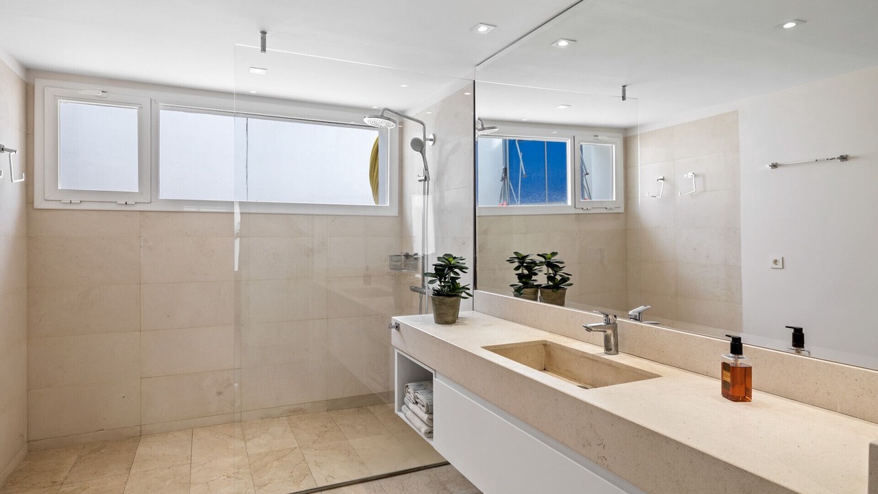 Photo of Bathroom in Nueva Andalucia