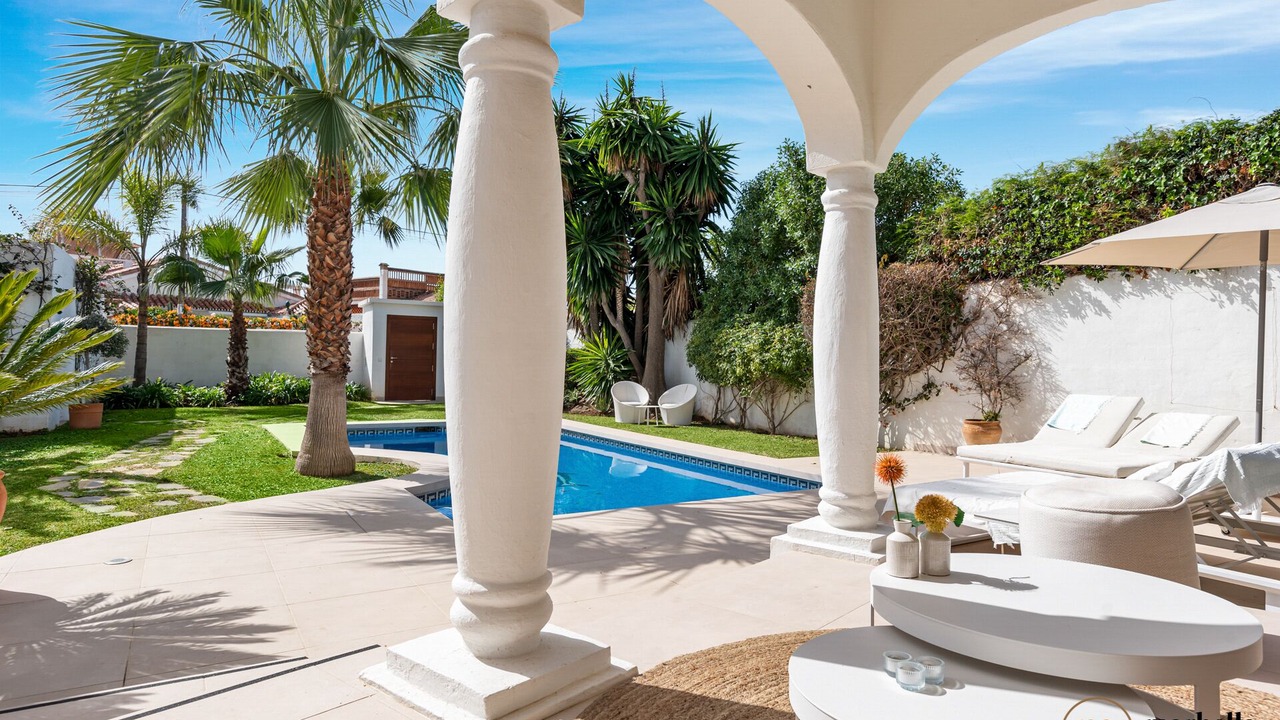 Photo of Outdoor in Urbanizacion Costabella