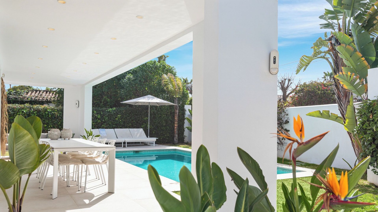 Photo of Outdoor in Urbanizacion Costabella