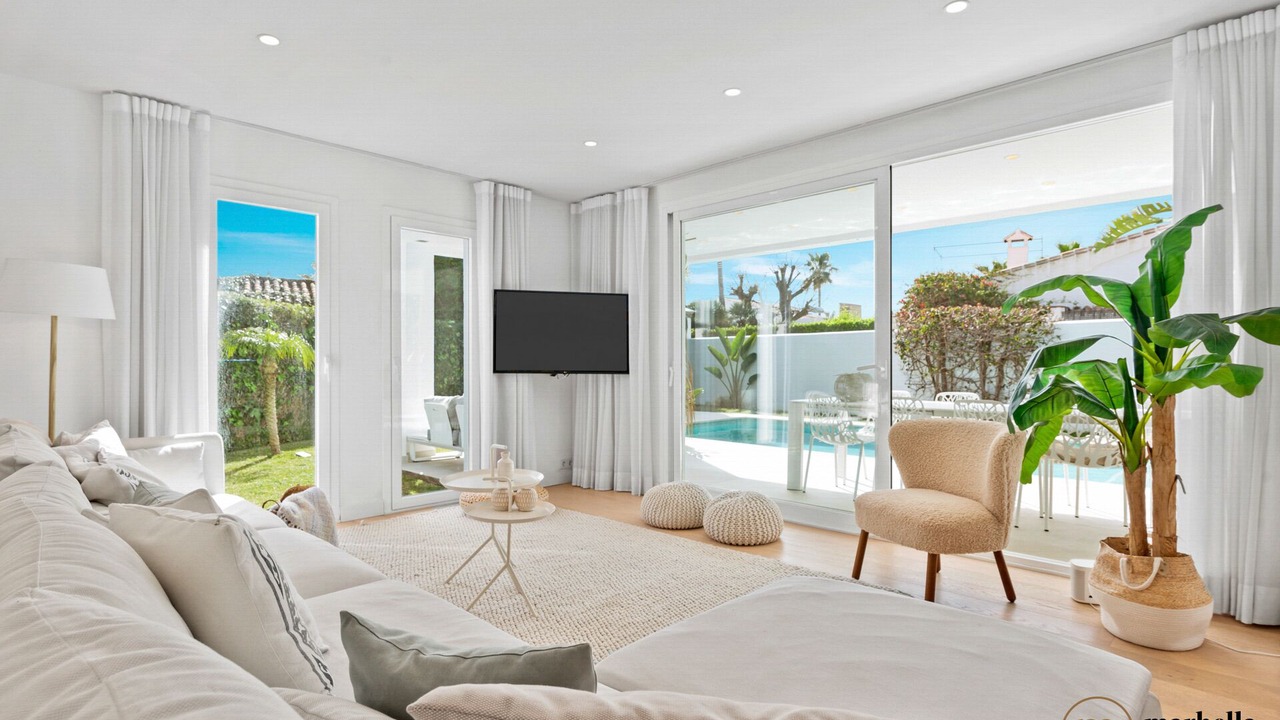 Photo of Bedroom in Urbanizacion Costabella
