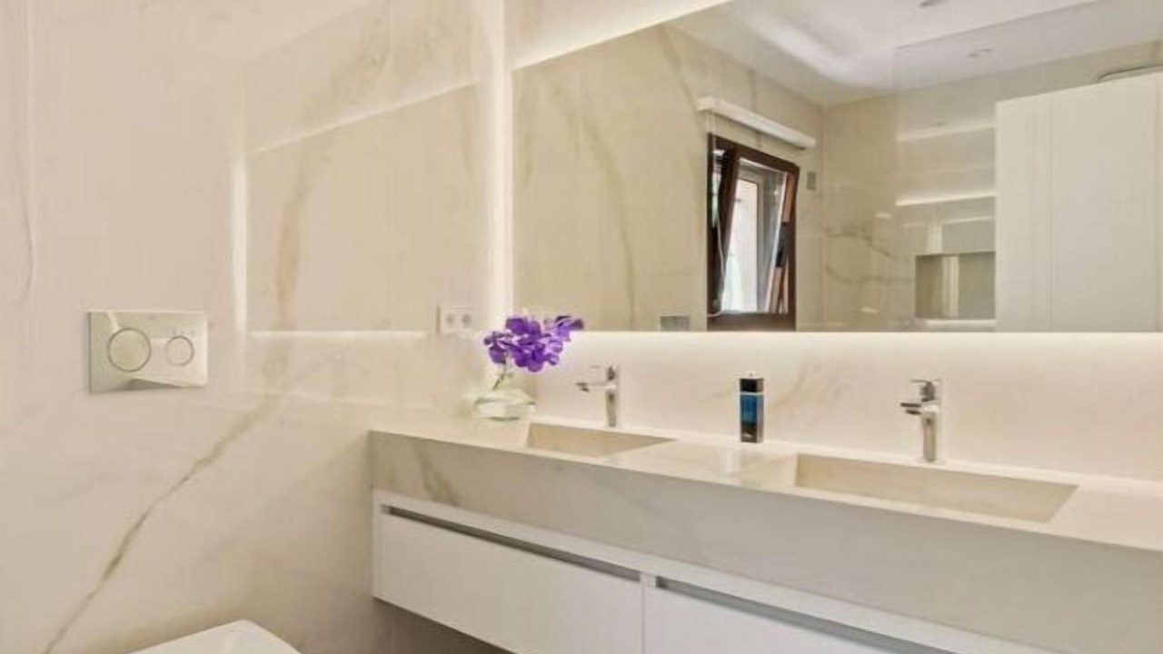 Photo of Bathroom in Puerto Banus
